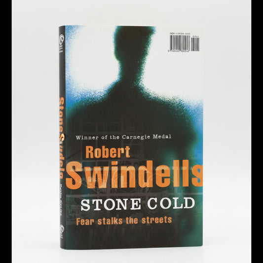 Stone Cold by Robert Swindells – Book Cover | Kitab Markaz