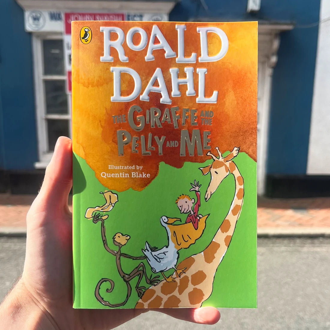 The Giraffe and the Pelly and Me by Roald Dahl – Paperback Cover | Kitab Markaz