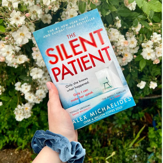 The Silent Patient by Alex Michaelides – Book Cover | Kitab Markaz