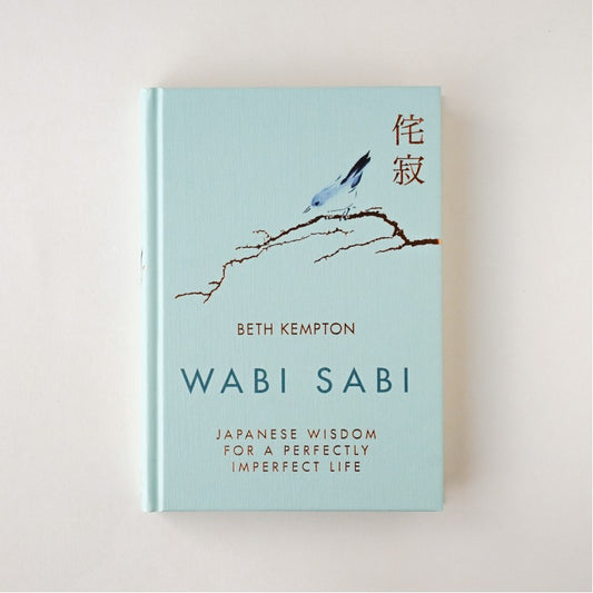 Wabi Sabi by Beth Kempton – Book Cover | Kitab Markaz